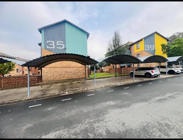 2 BEDROOM PROPERTY TO RENT IN CARLSWALD